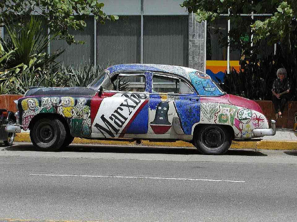 Cars painted by Cuban artists 2002 Story from the Cuban news agency Prensa 