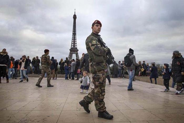 Francia puso en marcha una operación de seguridad.