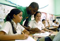 Alumnos en un aula de una secundaria bsica del pas. Foto: Roberto Surez